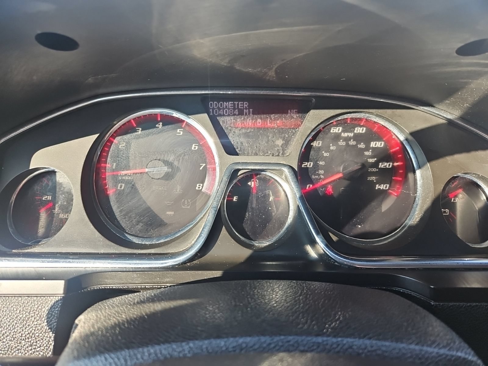 Used 2015 GMC Acadia SLE FWD image 28