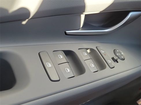 New 2026 Hyundai Elantra Sport image 14