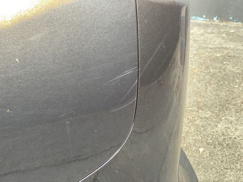 Used 2023 Chrysler Pacifica Touring-L FWD image 32