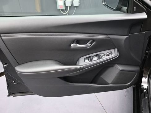 Used 2024 Nissan Sentra SV w/ All-Weather Package FWD image 12
