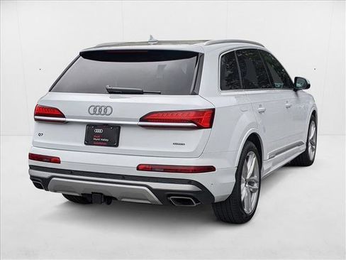New 2025 Audi Q7 Premium Plus image 2