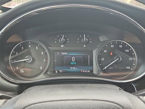 Used 2020 Buick Encore Preferred image 11