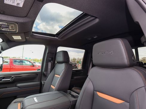 New 2026 GMC Sierra 2500 AT4 image 8