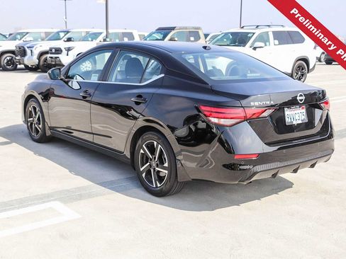 Used 2026 INFINITI QX60 Pure w/ Family Package FWD image 8