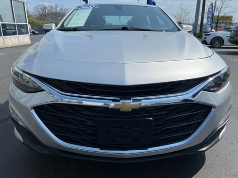 Used 2022 Chevrolet Malibu LT FWD image 9