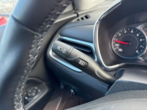 Used 2023 Chevrolet Equinox LT image 15