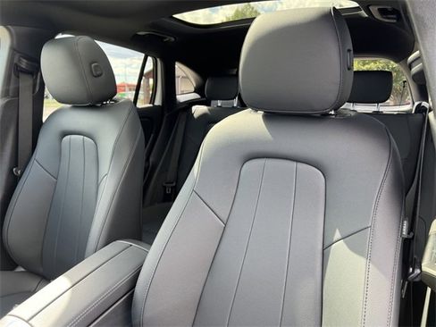 Certified 2025 Mercedes-Benz GLA 250 4MATIC image 11