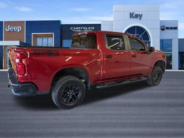 Used 2021 Chevrolet Silverado 1500 LT Trail Boss w/ Convenience Package II AWD/4WD image 8