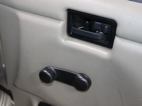 Used 2005 Jeep Wrangler Unlimited AWD/4WD image 21