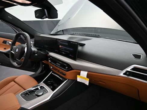 New 2026 BMW 330i Sedan w/ Premium Package image 20