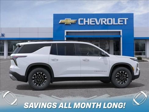 New 2026 Chevrolet Traverse Z71 w/ Driver Confidence Package AWD/4WD image 5