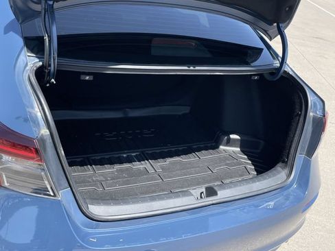 Used 2025 Honda Civic Sport image 28