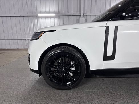 Used 2023 Land Rover Range Rover SE AWD/4WD image 16