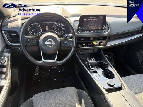 Used 2023 Nissan Rogue SV AWD/4WD image 8
