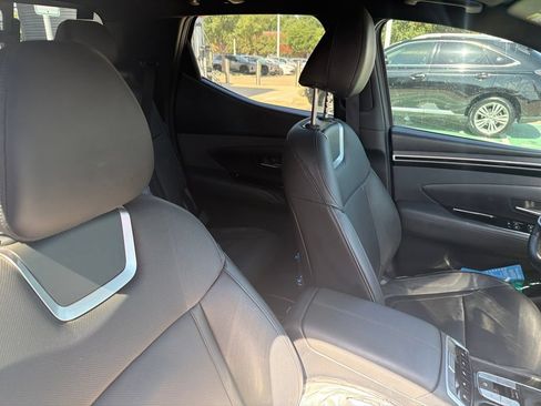 Used 2024 Hyundai Santa Cruz Limited AWD/4WD image 9