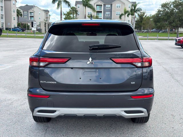 Used 2024 Mitsubishi Outlander SE FWD image 4