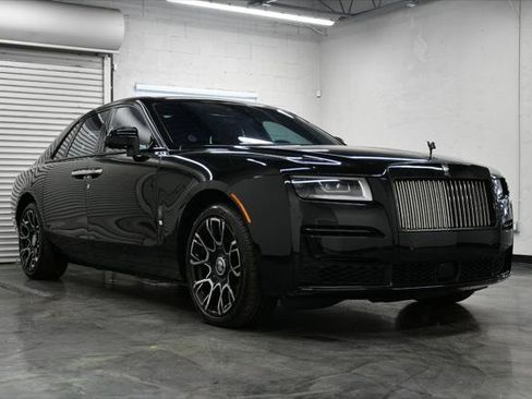 Used 2023 Rolls-Royce Ghost Black Badge w/ Black Badge Ghost Package AWD/4WD image 21