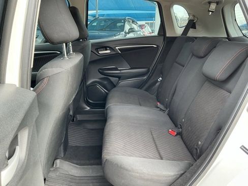 Used 2018 Honda Fit Sport image 8