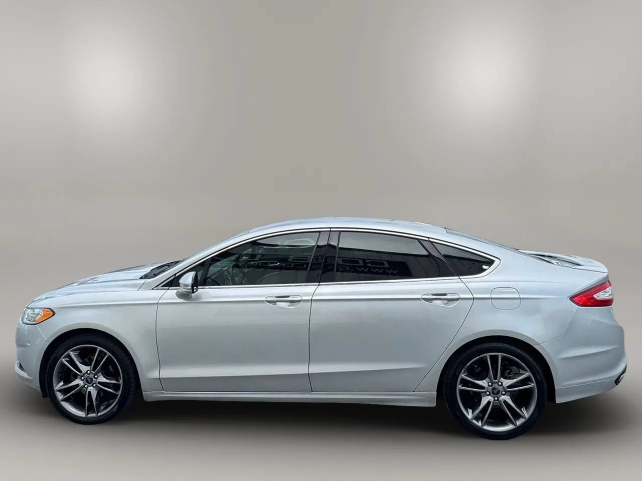 Used 2016 Ford Fusion Titanium FWD image 6