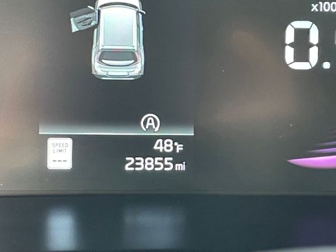 Used 2025 Kia Soul LX w/ LX Technology Package image 35