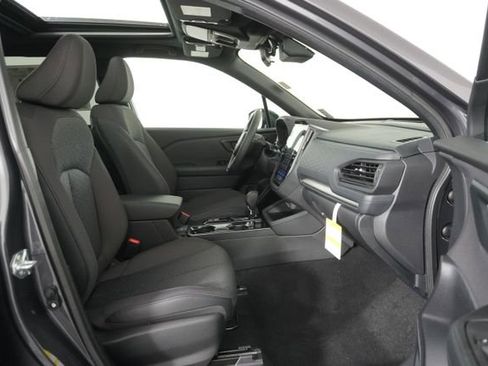 New 2026 Subaru Forester Premium image 29