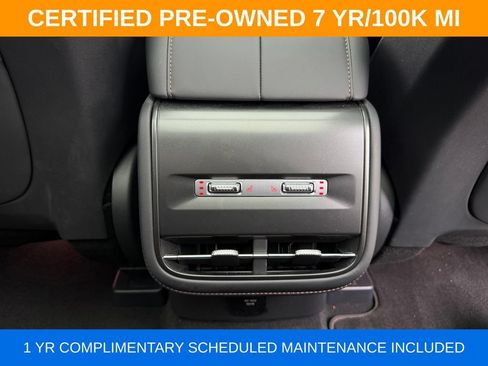 Used 2025 Lincoln Nautilus Premier w/ Equipment Group 102A AWD/4WD image 13