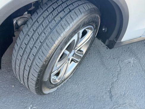 Used 2017 Mercedes-Benz GLC 300 image 16