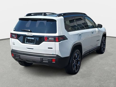 New 2026 Jeep Cherokee Overland w/ Trailer Tow Group AWD/4WD image 5