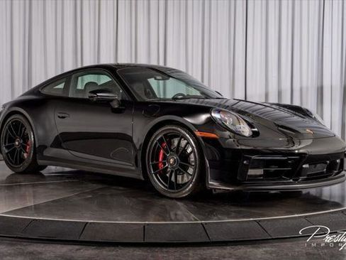 Used 2024 Porsche 911 Carrera GTS RWD image 22