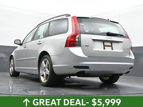 Used 2008 Volvo V50 2.4i image 43