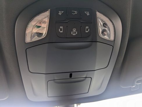 New 2026 Chrysler Pacifica Select image 59
