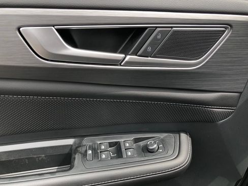 New 2026 Volkswagen Atlas Cross Sport SE AWD/4WD image 11