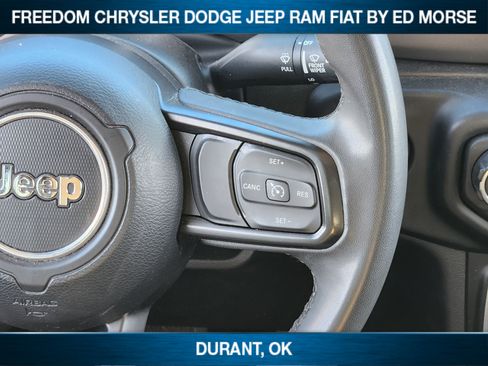 Used 2023 Jeep Gladiator Sport image 21