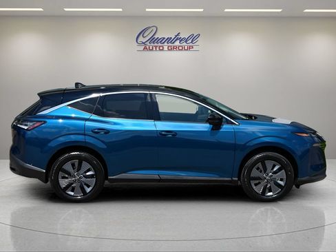 Used 2025 Nissan Murano SL AWD/4WD image 3