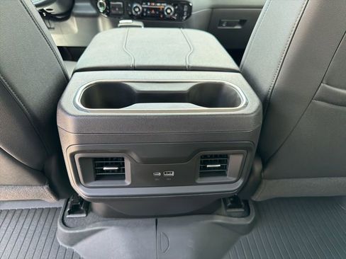 Used 2024 Chevrolet Silverado 1500 LT Trail Boss AWD/4WD image 17