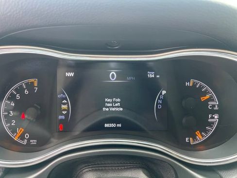 Used 2019 Jeep Grand Cherokee Limited AWD/4WD image 27