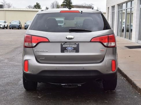Used 2014 Kia Sorento LX image 5