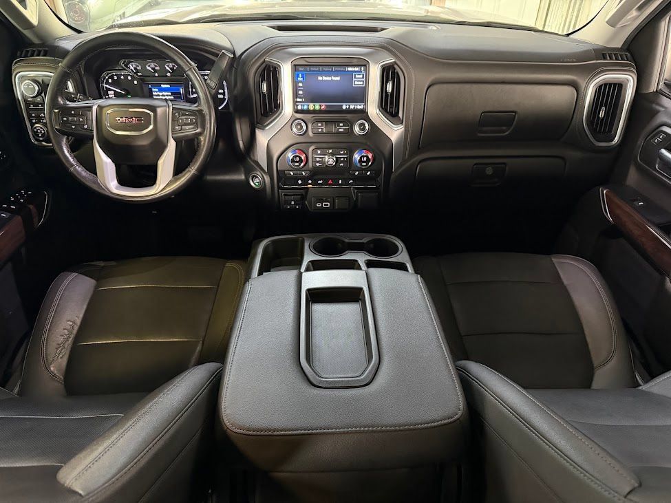 Used 2021 GMC Sierra 1500 SLT AWD/4WD image 9