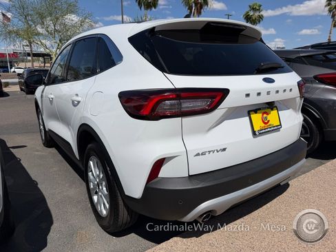 Used 2024 Ford Escape Active w/ Tech Pack #1 FWD image 4