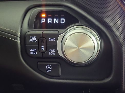 Used 2025 RAM 1500 Limited AWD/4WD image 34