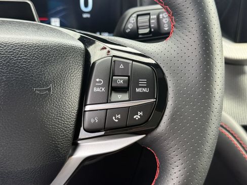 Certified 2025 Ford Explorer ST-Line AWD/4WD image 30