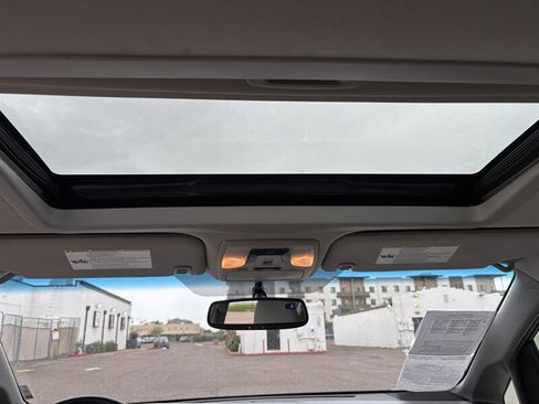 Used 2016 Toyota Sienna image 21