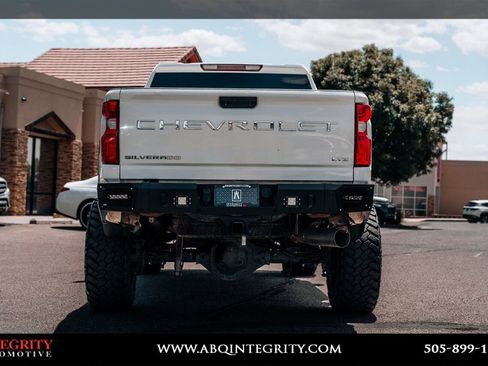 Used 2021 Chevrolet Silverado 2500 LT w/ All Star Edition AWD/4WD image 6