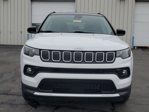 Used 2022 Jeep Compass Limited image 2