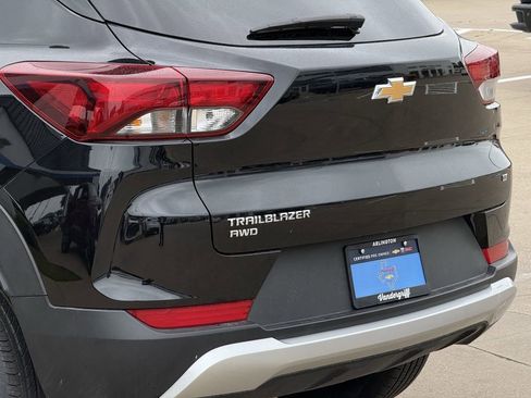 Used 2025 Chevrolet TrailBlazer LT image 6