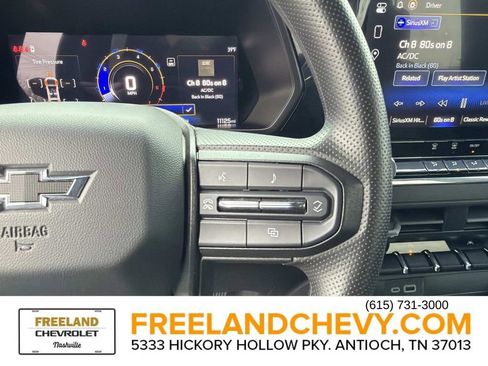 Used 2024 Chevrolet Colorado Trail Boss w/ Technology Package image 32