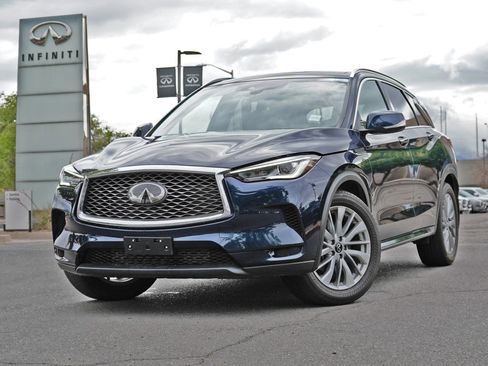 Used 2023 INFINITI QX50 Luxe AWD/4WD image 1