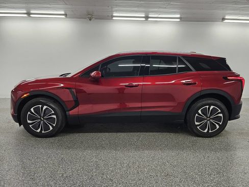 Used 2024 Chevrolet Blazer EV LT AWD/4WD image 9