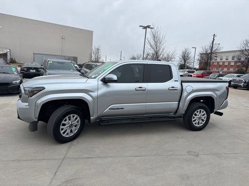 Used 2025 Toyota Tacoma 4x4 Double Cab image 6