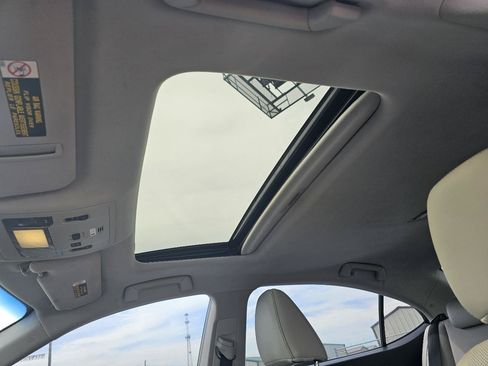 Used 2018 Lexus ES 350 w/ Premier Package FWD image 10